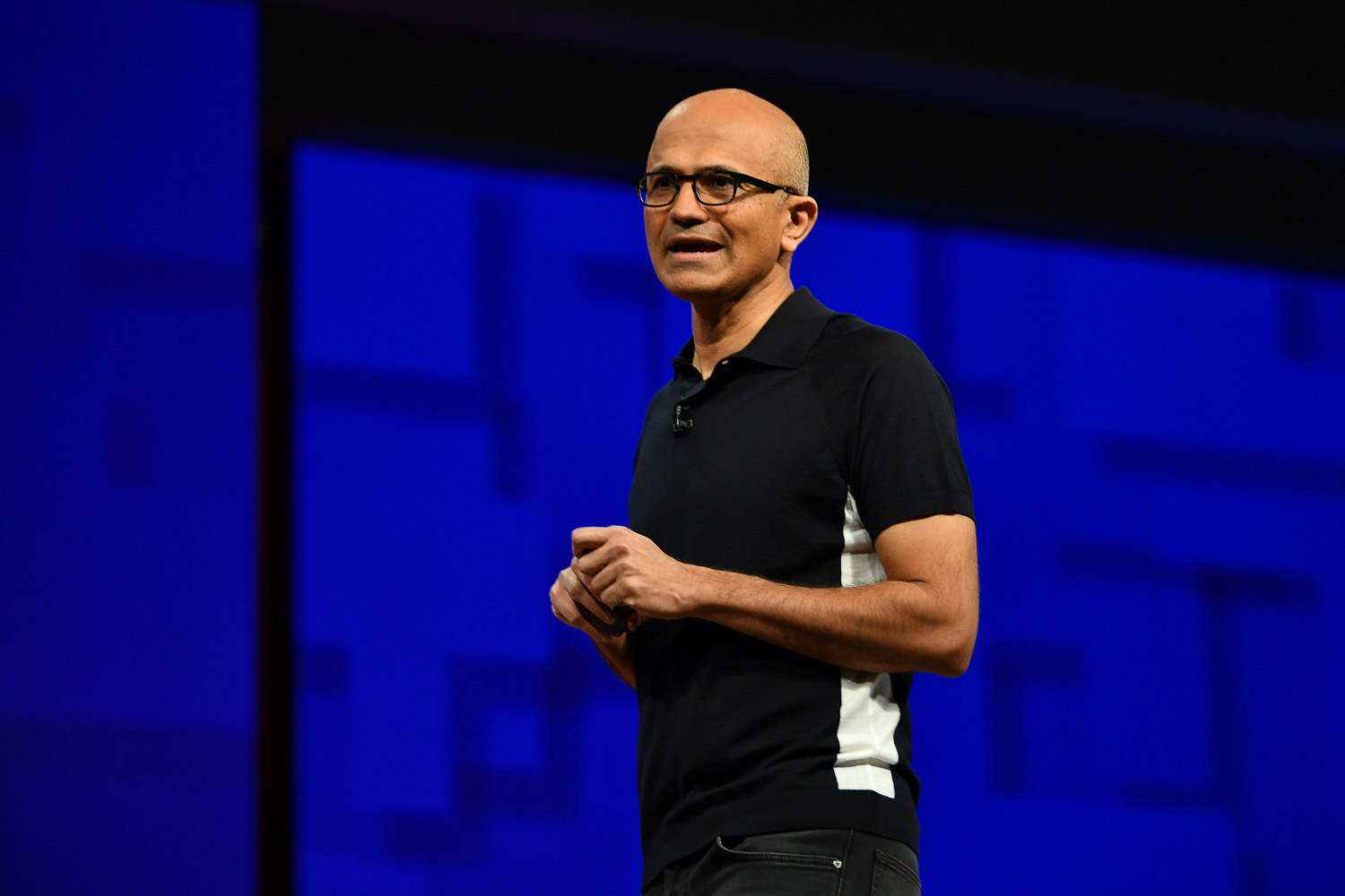 Microsoft revenue jumps 22% to $45B in big quarter for cloud, LinkedIn, Xbox and Office 365 - Vimarsana News