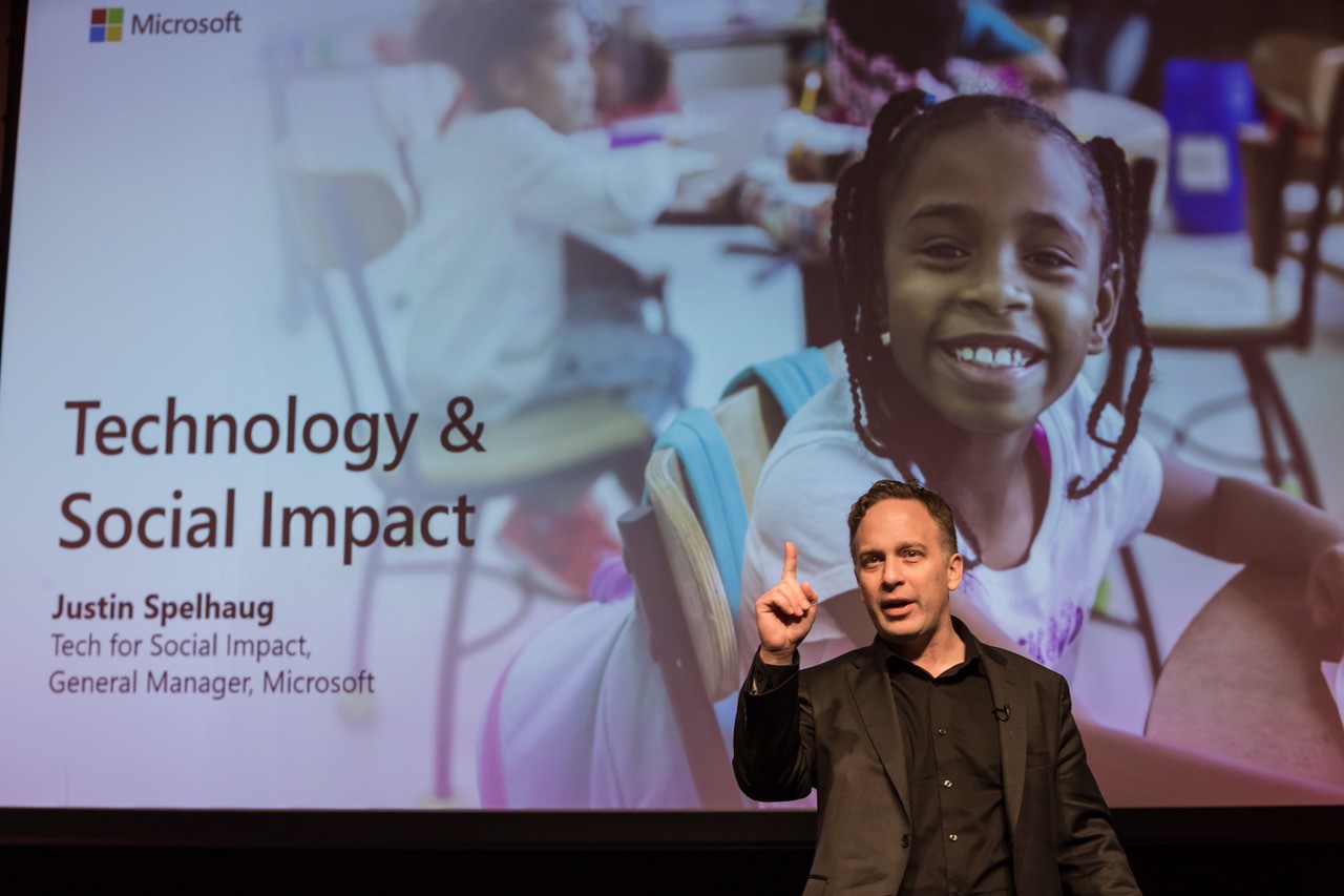 Working Geek: Microsoft's Justin Spelhaug is drafting a new blueprint ...
