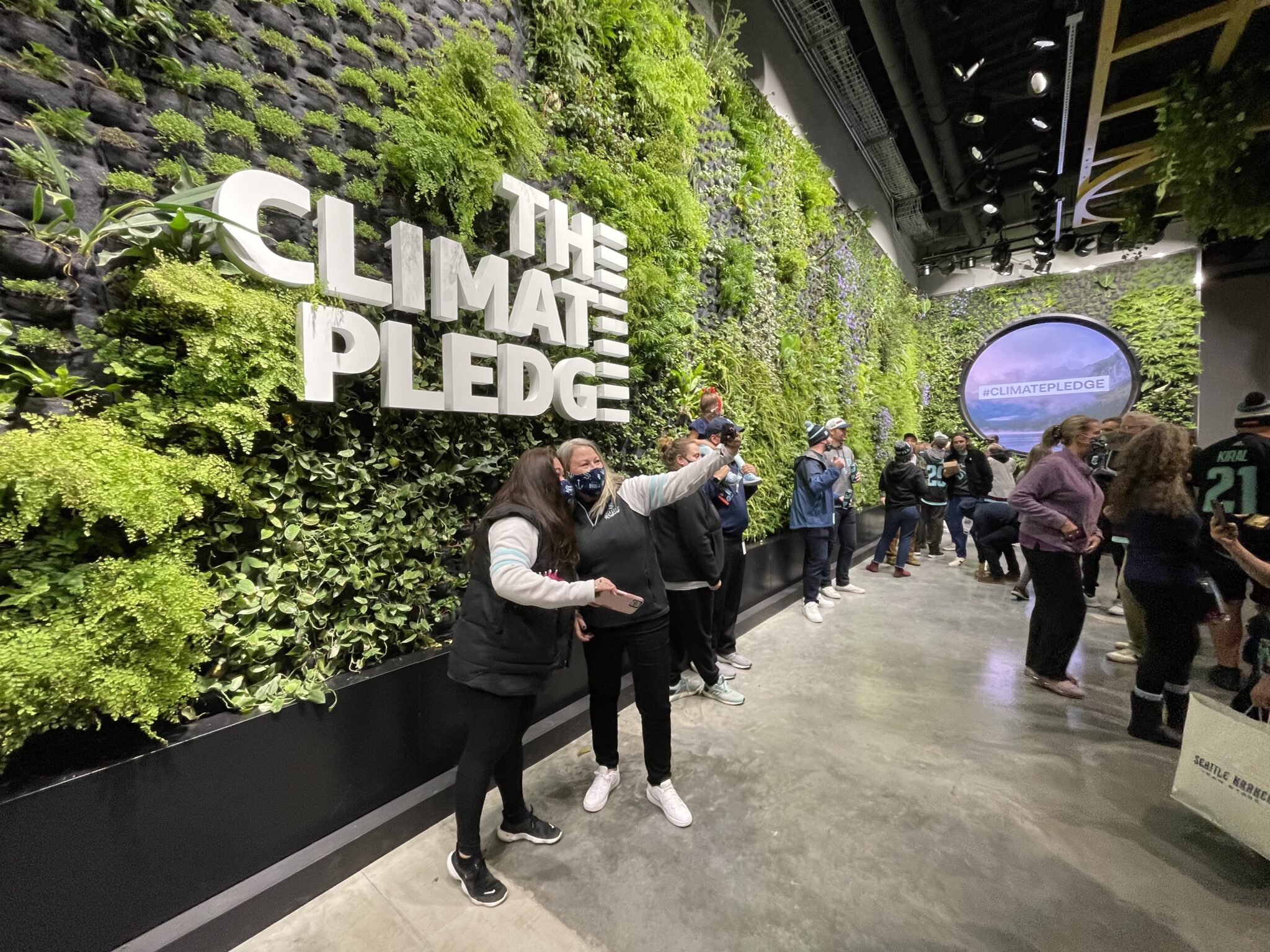Seattle's Climate Pledge Arena is the first arena in the world to land ...