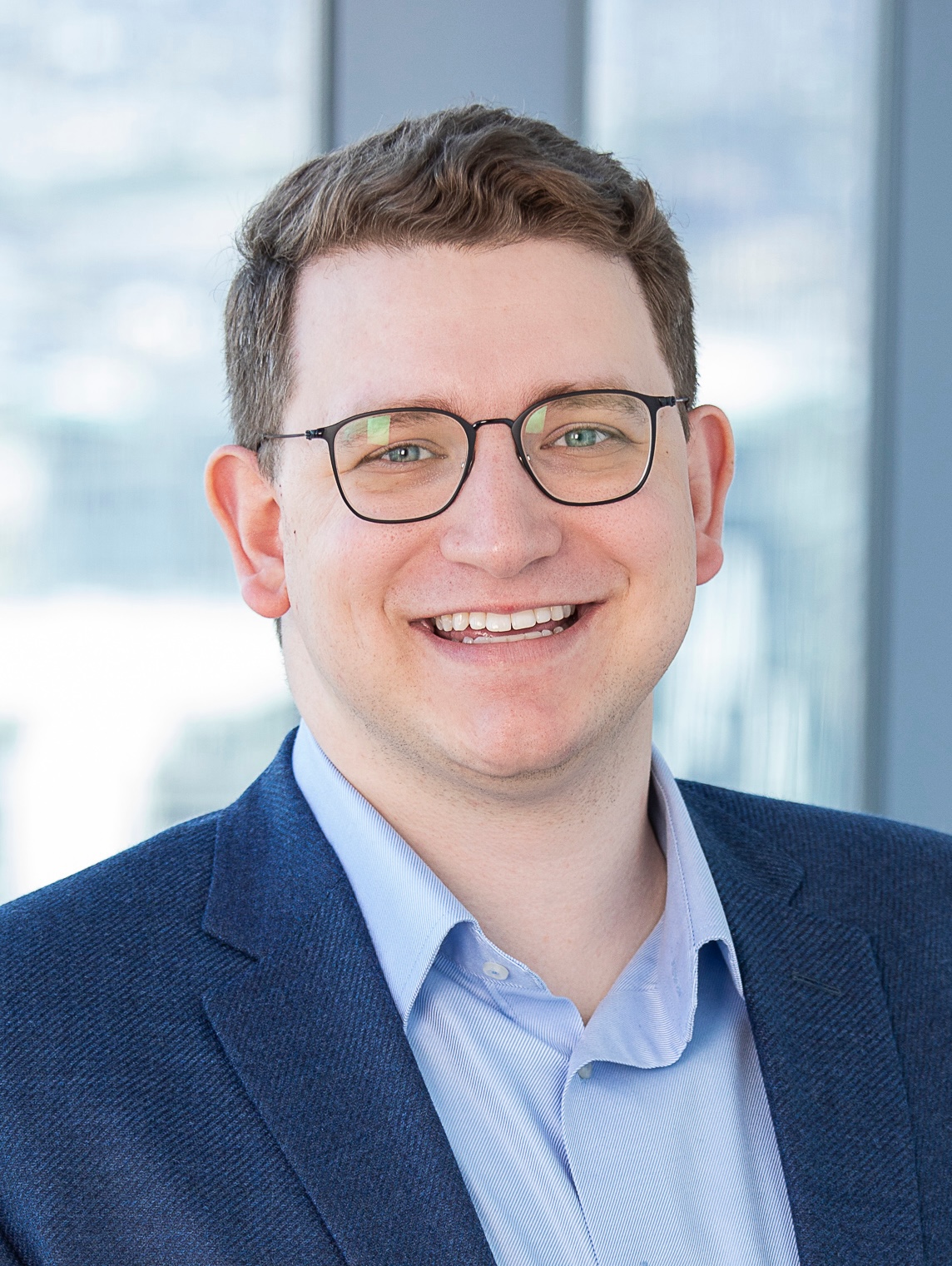Operationalizing AI in Hybrid and Multicloud Environments Operationalizing AI in Hybrid and Multicloud Environments