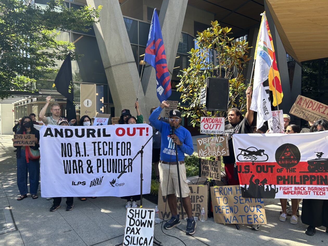 Defense tech giant Anduril eyes new funding at $100B valuation as Seattle expansion draws protests