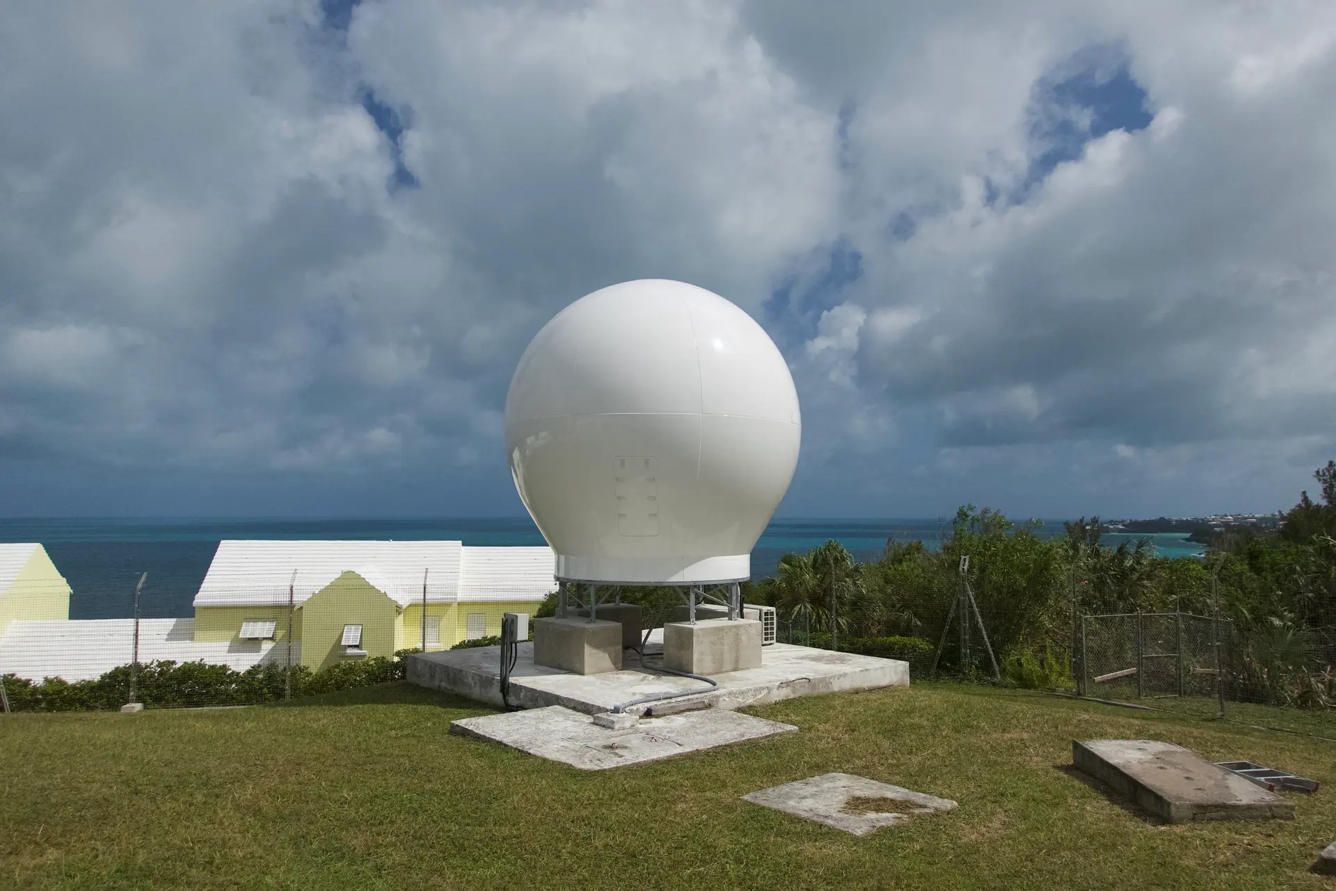 Blue Origin unveils its Quartz network of ground stations, with RBC Signals serving as a partner