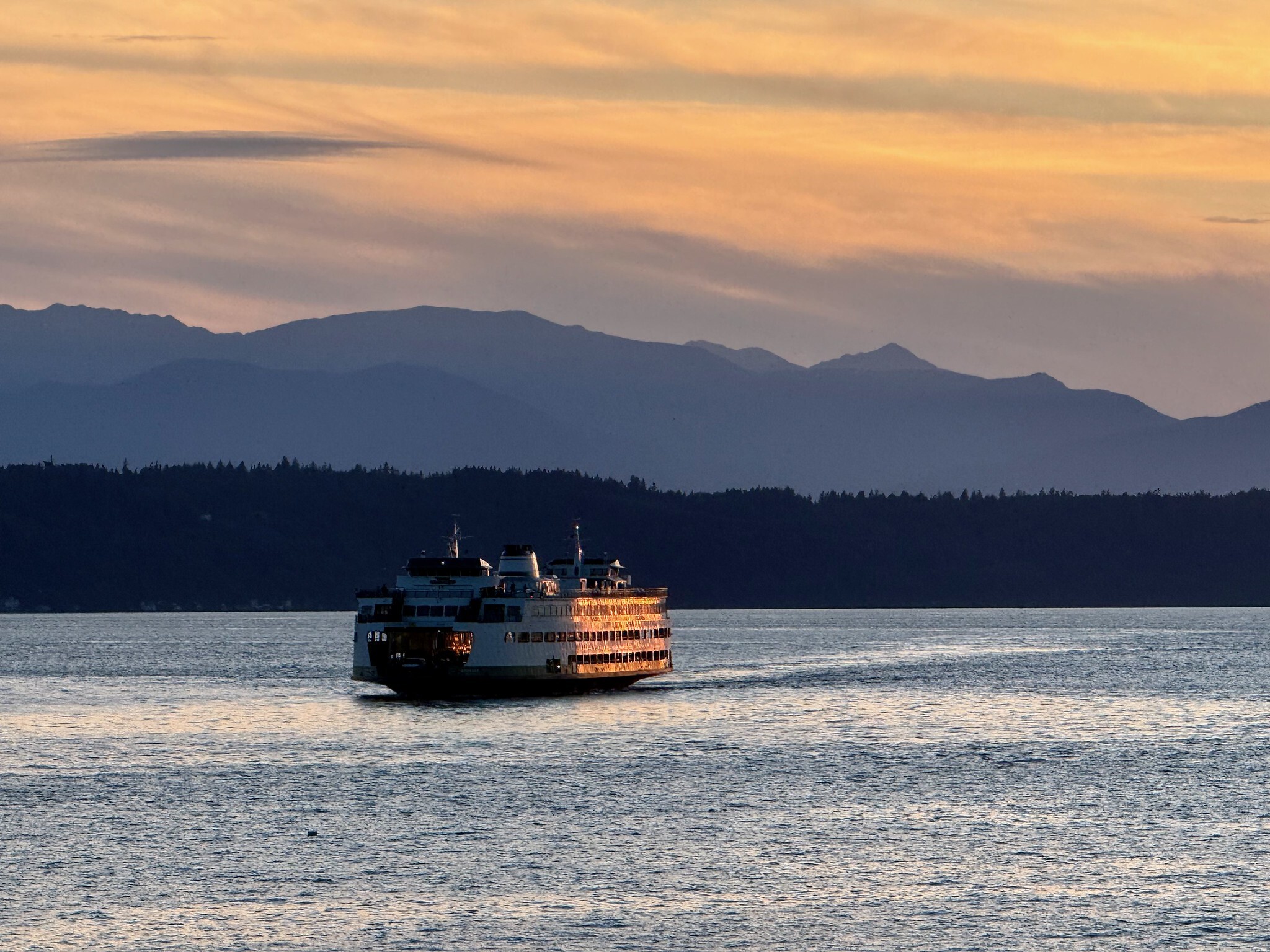Washington state's next-gen ferry era kicks off with 3 new hybrid boats in $1.15B deal